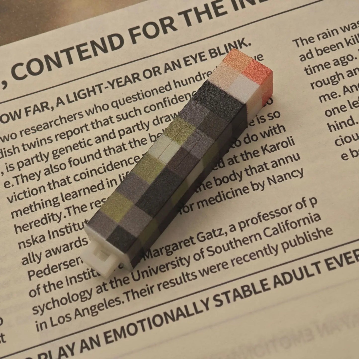 Pixel Wind Mini Torch – USB-rechargeable LED keychain, perfect as a night light, backpack pendant, or fun collectible